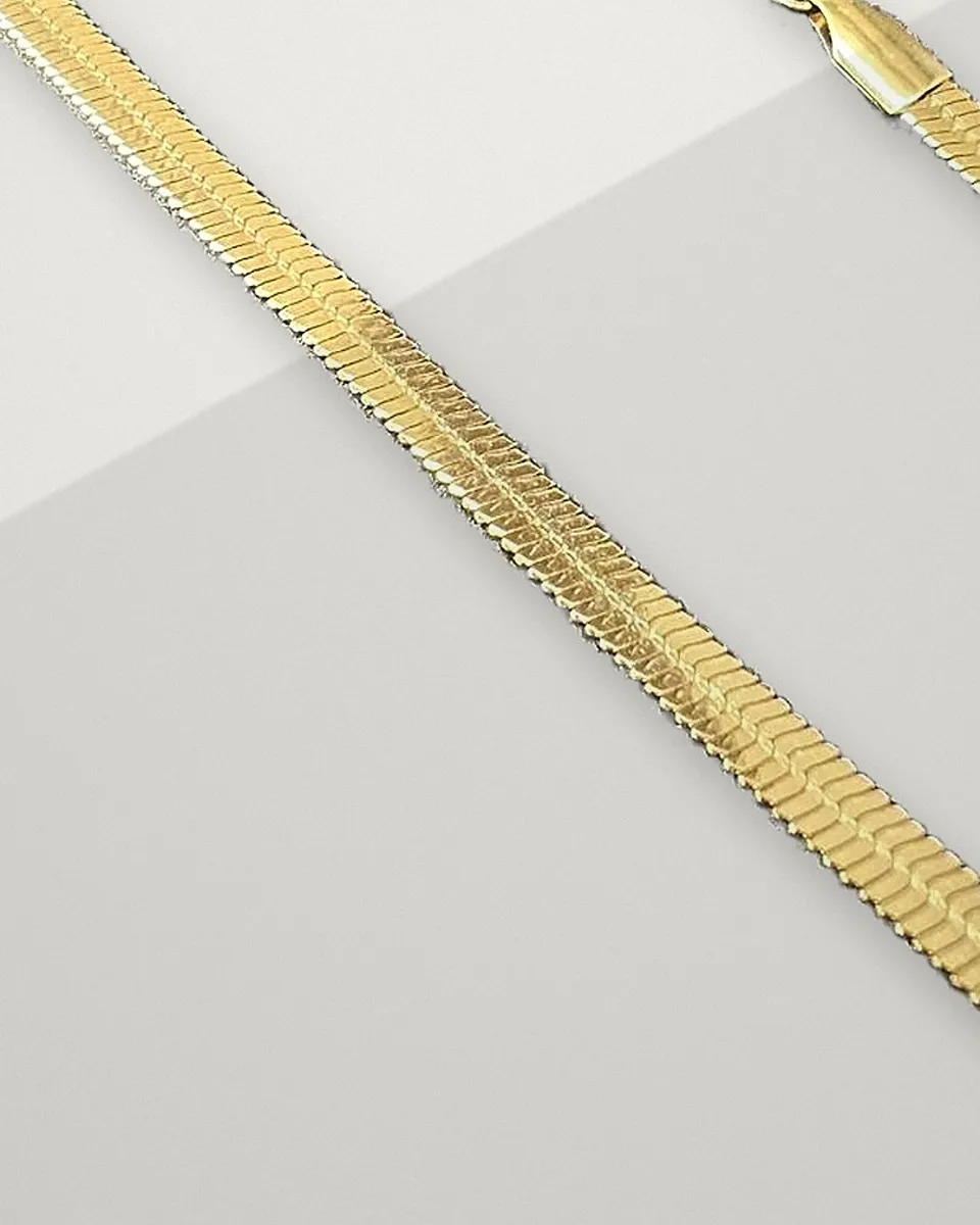 Brise Wide Herringbone, close-up detail